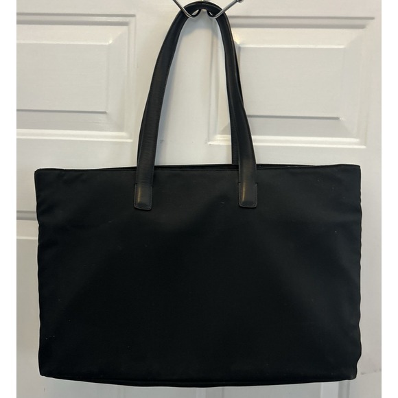 Coach Large Nylon Black Laptop Bag Double Leather Handles F1K-5117 Padded - Picture 1 of 10